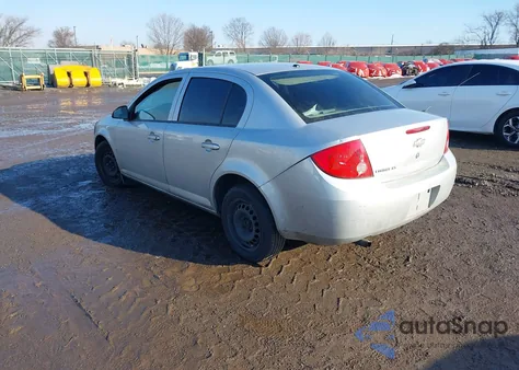 2008 Chevrolet Cobalt Ls z USA, uszkodzony, nr VIN 1G1AK58F687341936
